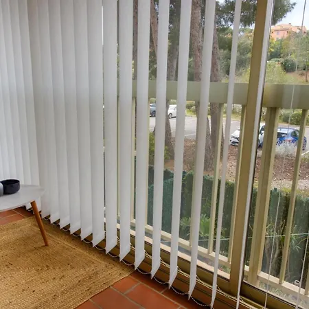 Beautiful With Pool Close To The Beaches דירה סן-מקסים